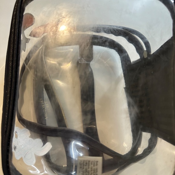 Victoria's Secret Cosmetic bag - Picture 8 of 12